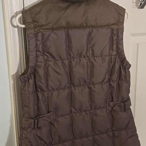 Eddie Bauer Olive Green Puffer Vest - Picture 8 of 8